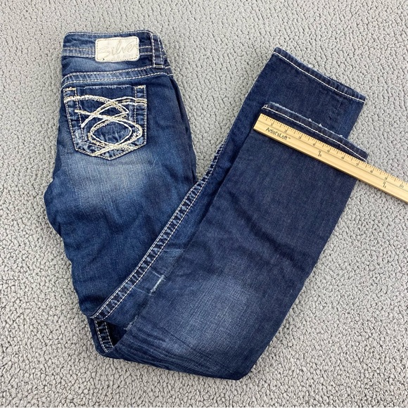 Silver Jeans Women's Lola 17" Straight Fit Thick Stitch Stretch Jean  | Size: 24 - Picture 7 of 14